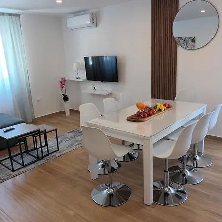 Apartmani Tolj Makarska Exterior photo