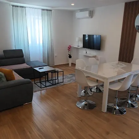 Apartmani Tolj Makarska Exterior photo