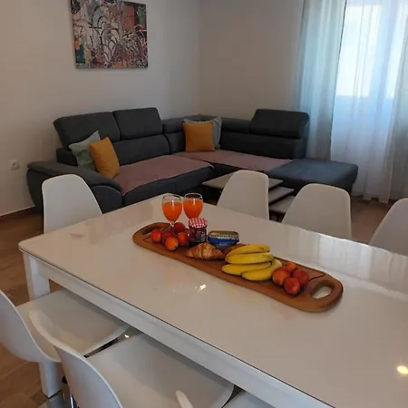 Apartmani Tolj Makarska Exterior photo