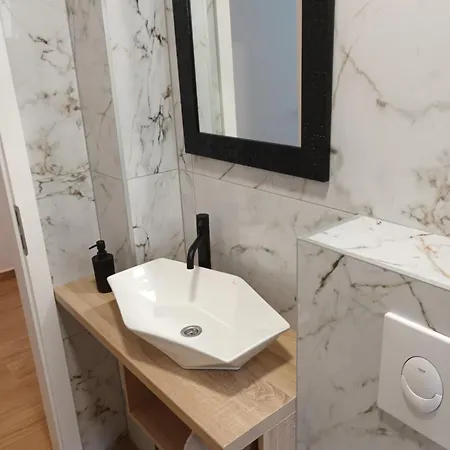 Apartmani Tolj Makarska Exterior photo