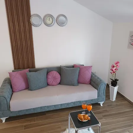 Apartmani Tolj Makarska Exterior photo