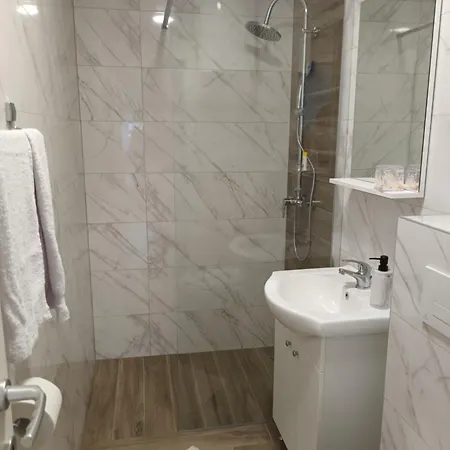 Apartmani Tolj Makarska Exterior photo