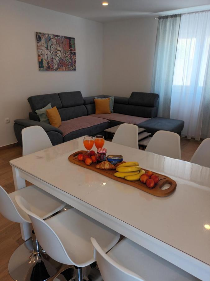 Tolj Apartment Makarska