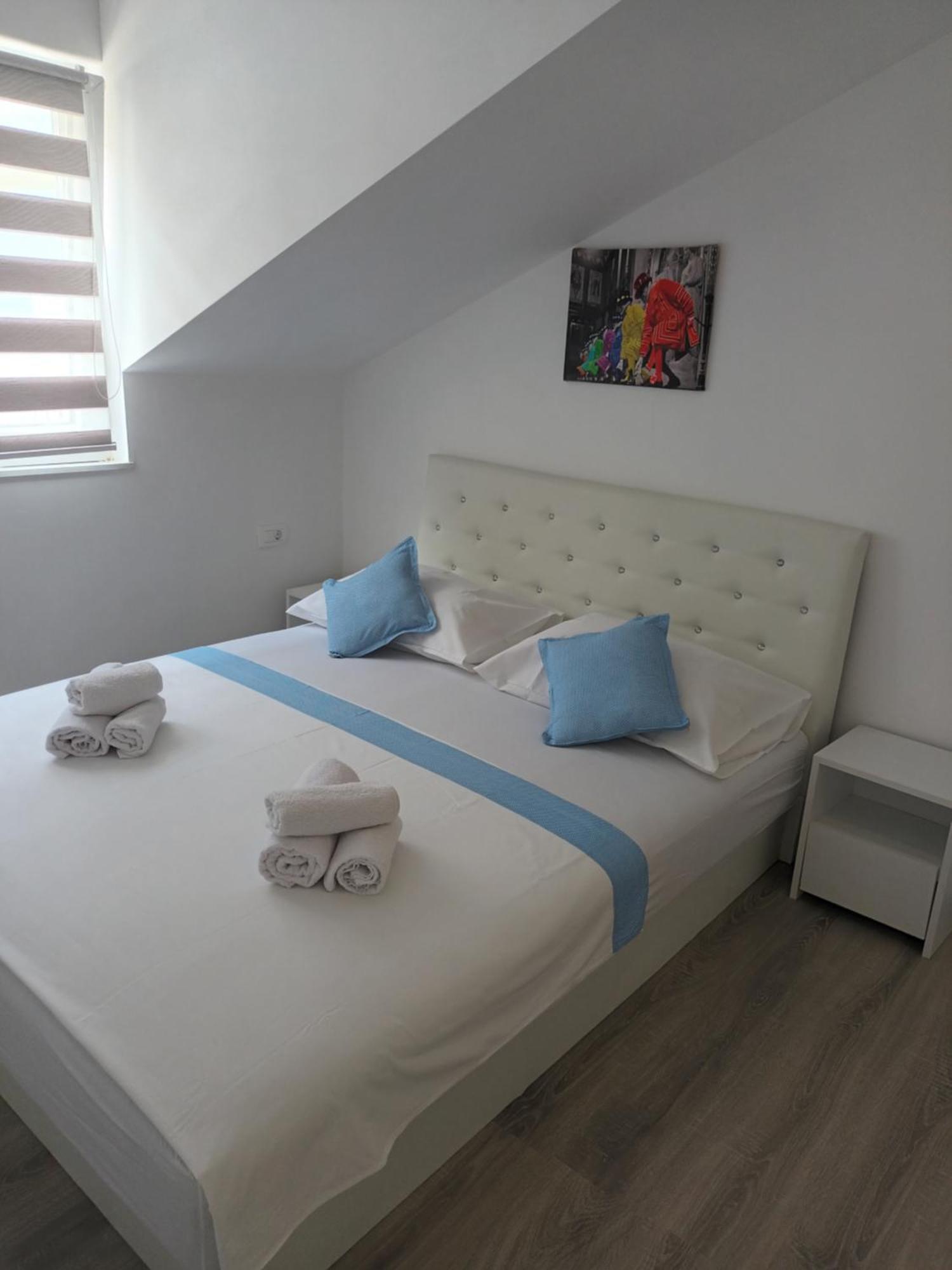 Apartment Tolj *